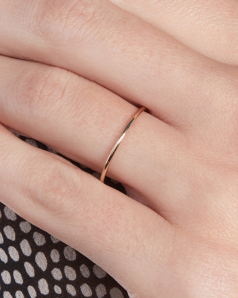 The Classique Slim Band