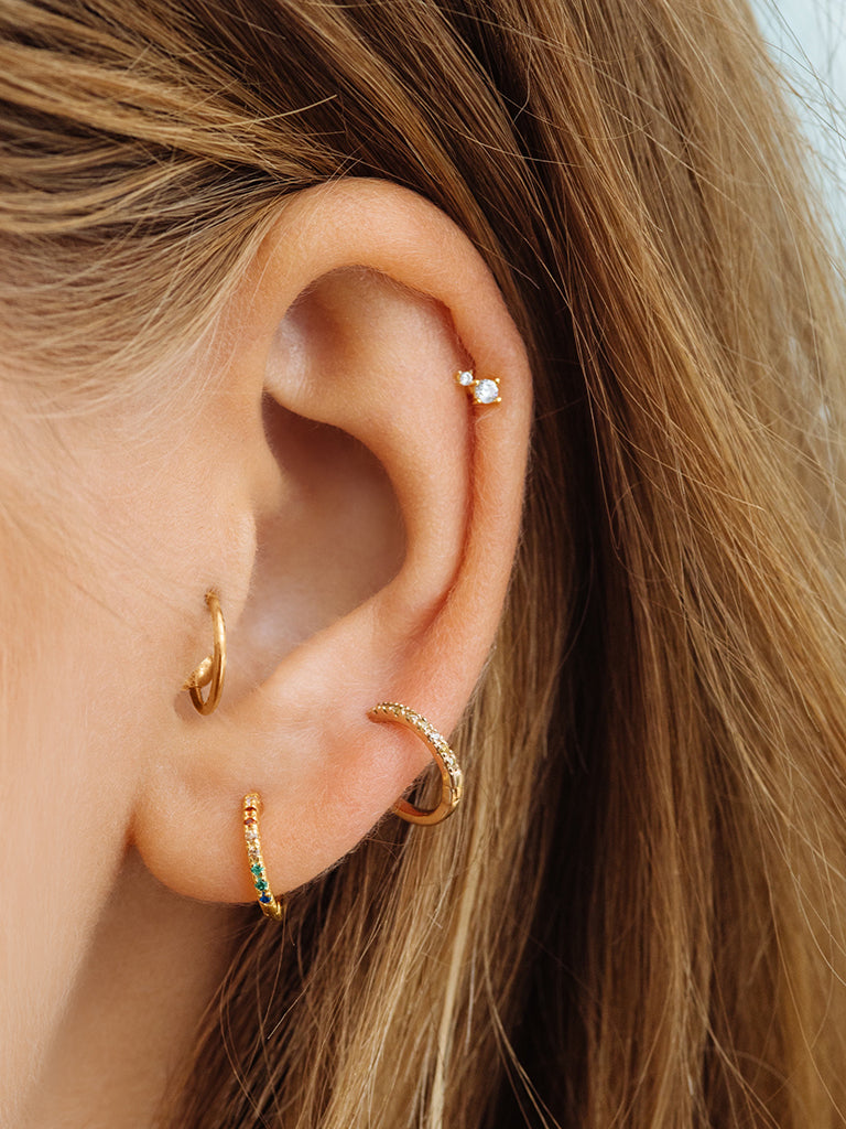 The 14K Classique Pavè Huggies- 11mm