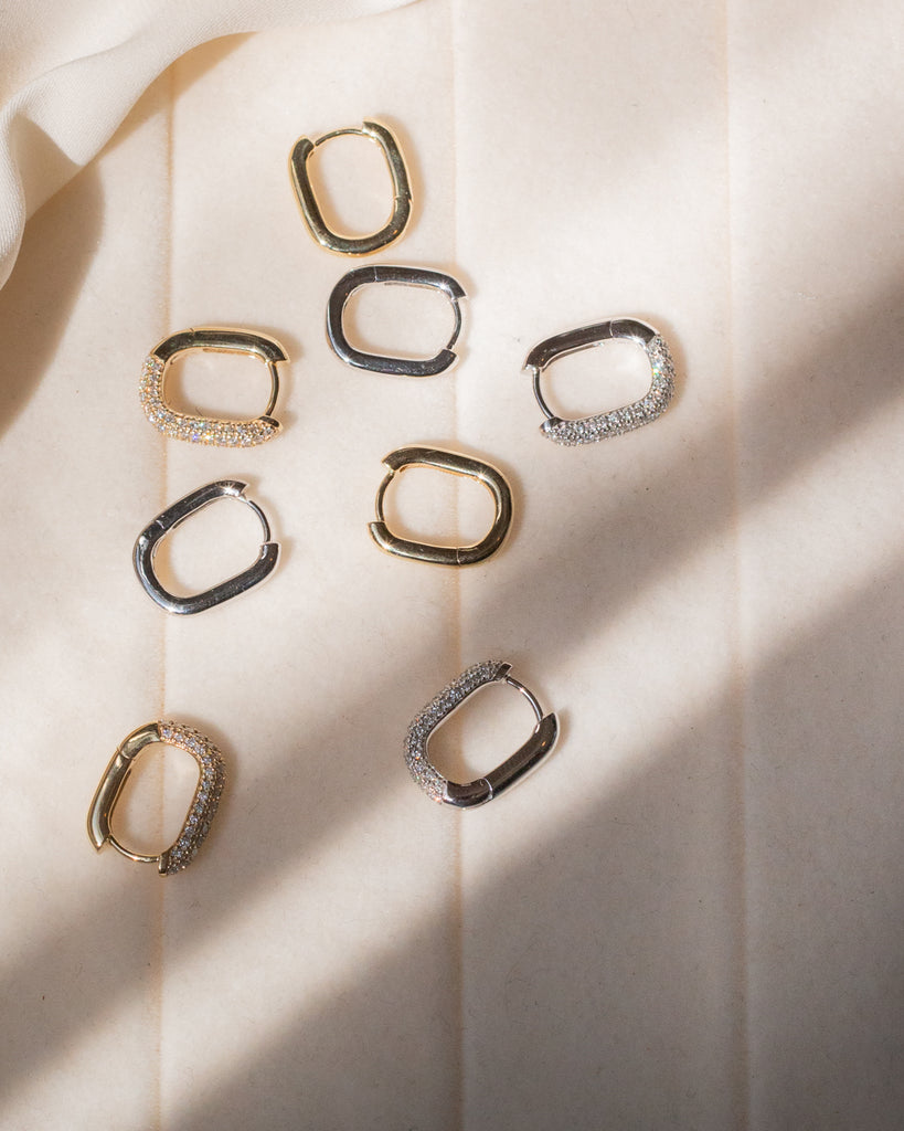 The Chain Link Huggies